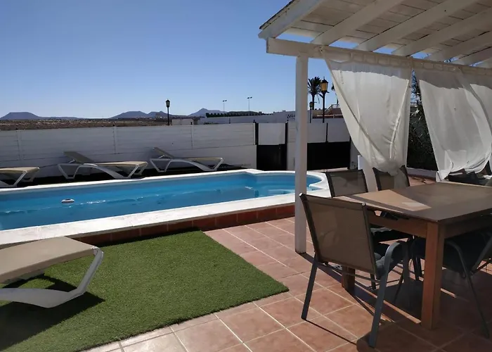 Aloha Surf House Guest house Corralejo