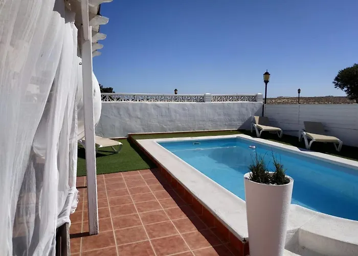 Aloha Surf House بيت ضيافة